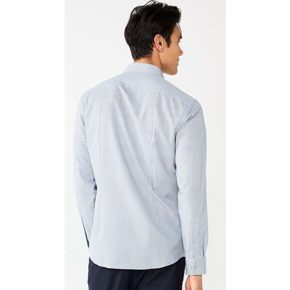 Men’s Apt. 9 Performance Slim-Fit wrinkle resistant Dress Shirt, size Medium - Picture 2 of 11